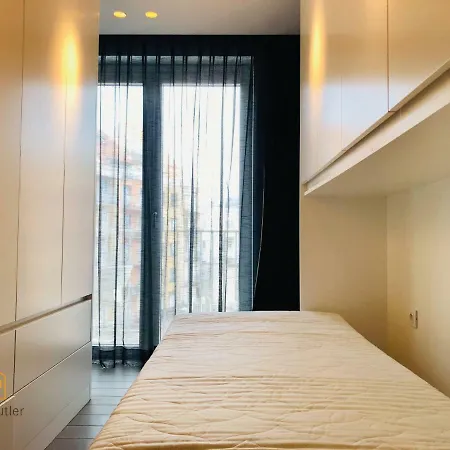Prachtig Design Penthouse Centraal Gelegen In De Zoutelaan Apartment *