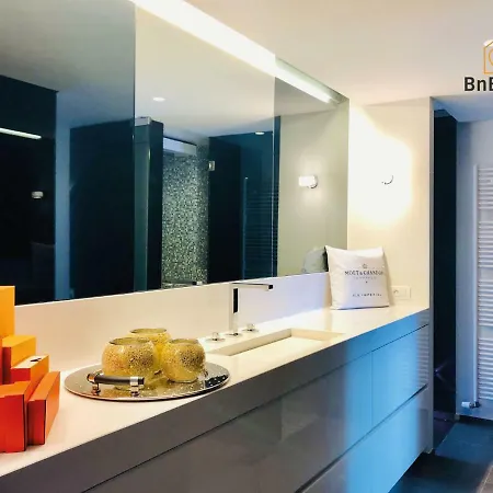 Prachtig Design Penthouse Centraal Gelegen In De Zoutelaan *